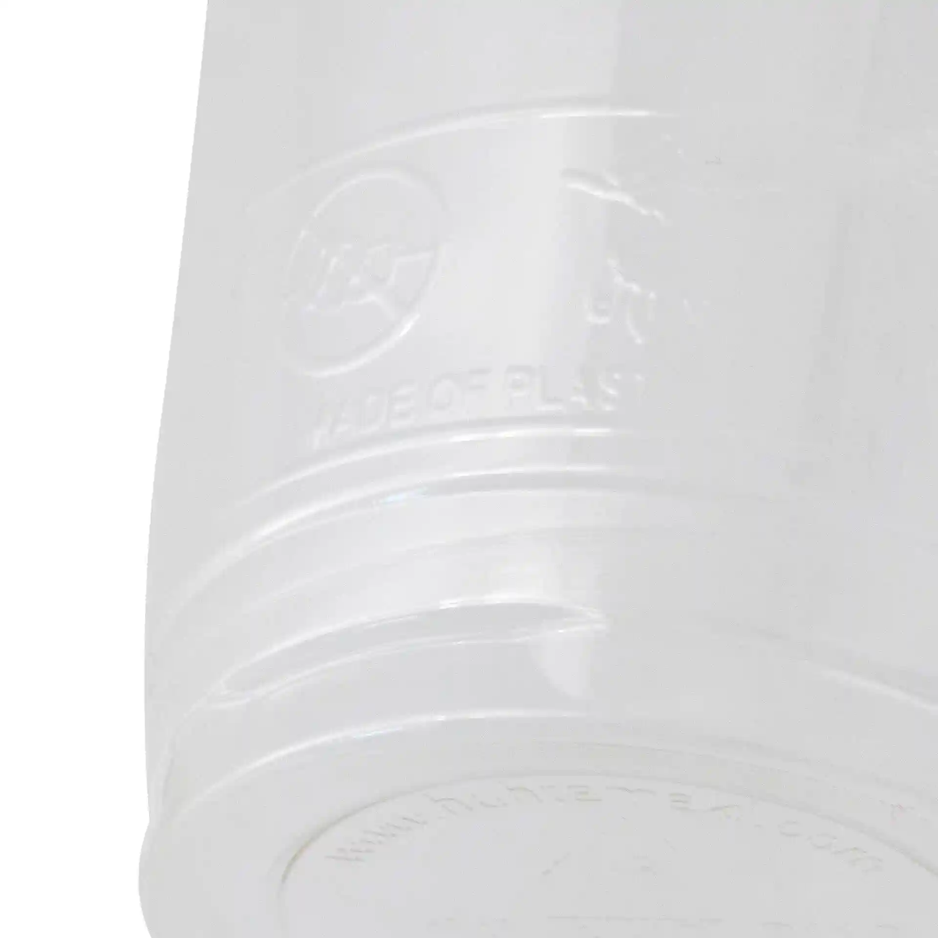 Transparenter Kunststoffbecher mit einem Durchmesser von 95 mm und einer Höhe von 150 mm, mit Markierungen auf der Oberfläche.