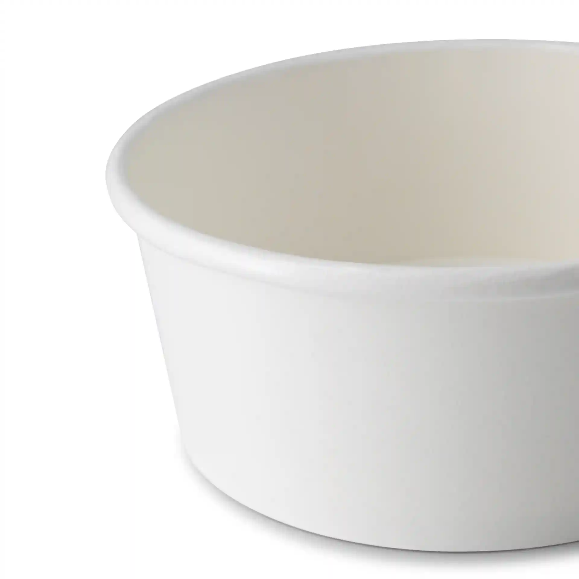 White cardboard bowl with a round shape, featuring a smooth surface and an eco-friendly coating.
