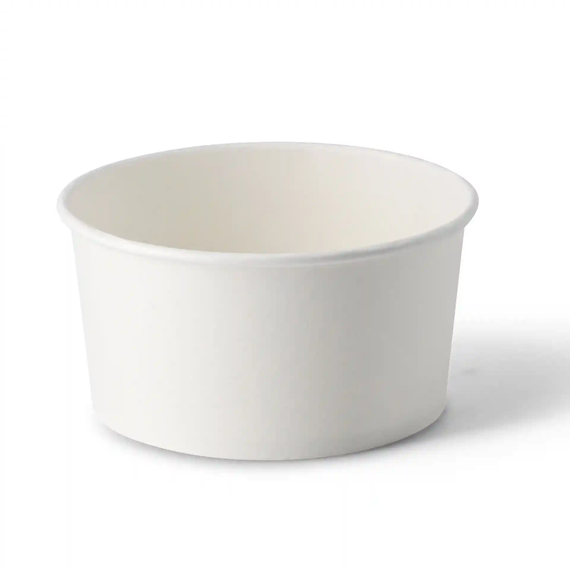 White round paper bowl with a height of 75 mm and a diameter of 150 mm, made of cardboard.