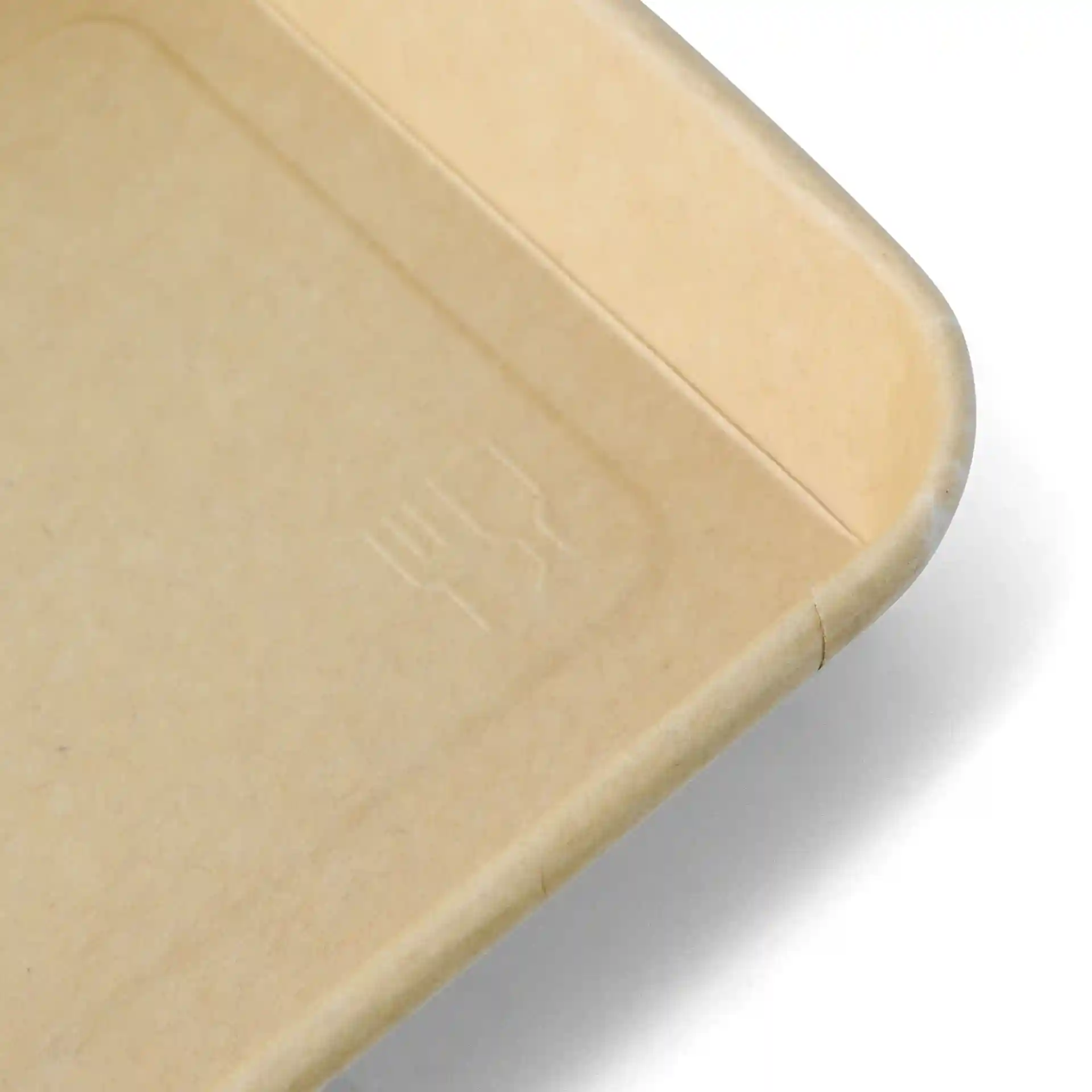 Brown PE-coated sushi box with rounded edges, measuring 18.5 x 13 x 2.5 cm.