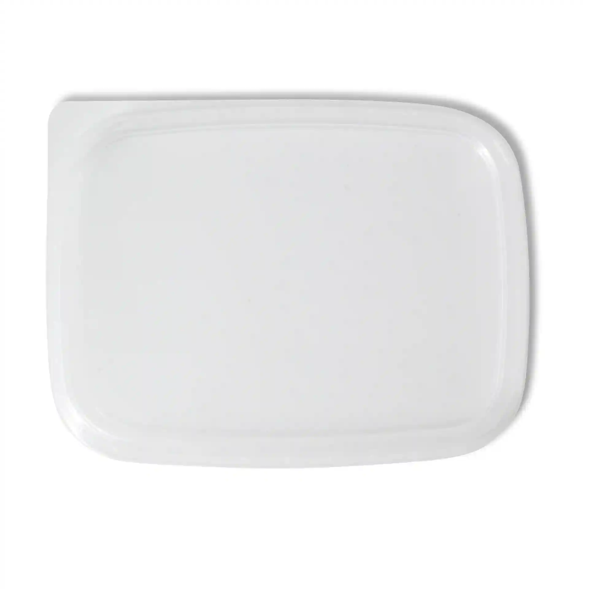 Transparent rectangular cup lid measuring 10.5 x 8 cm made of polypropylene.
