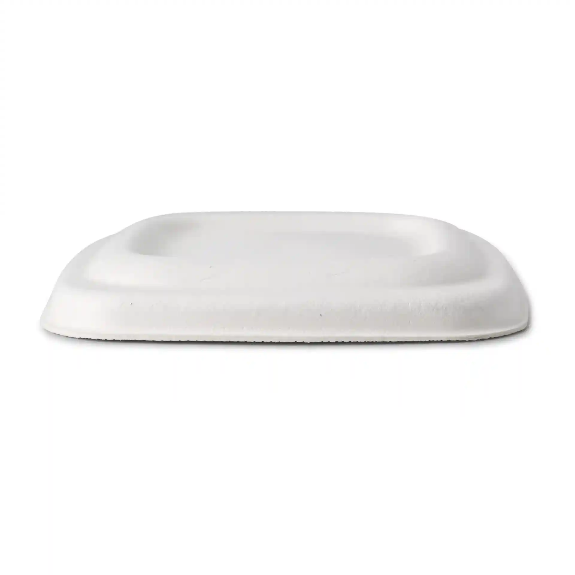 White square sugarcane lid measuring 85 mm x 85 mm with a height of 6 mm.