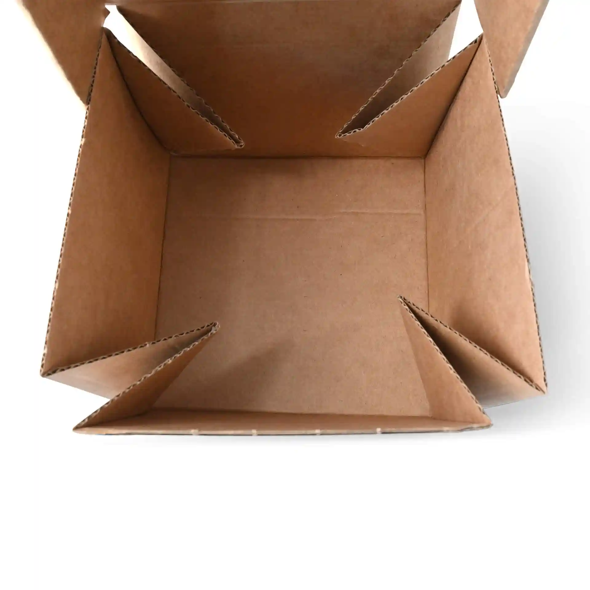 Braune faltbare Papp-Burgerbox in quadratischer Form, 13 x 13 x 10 cm, von oben betrachtet.