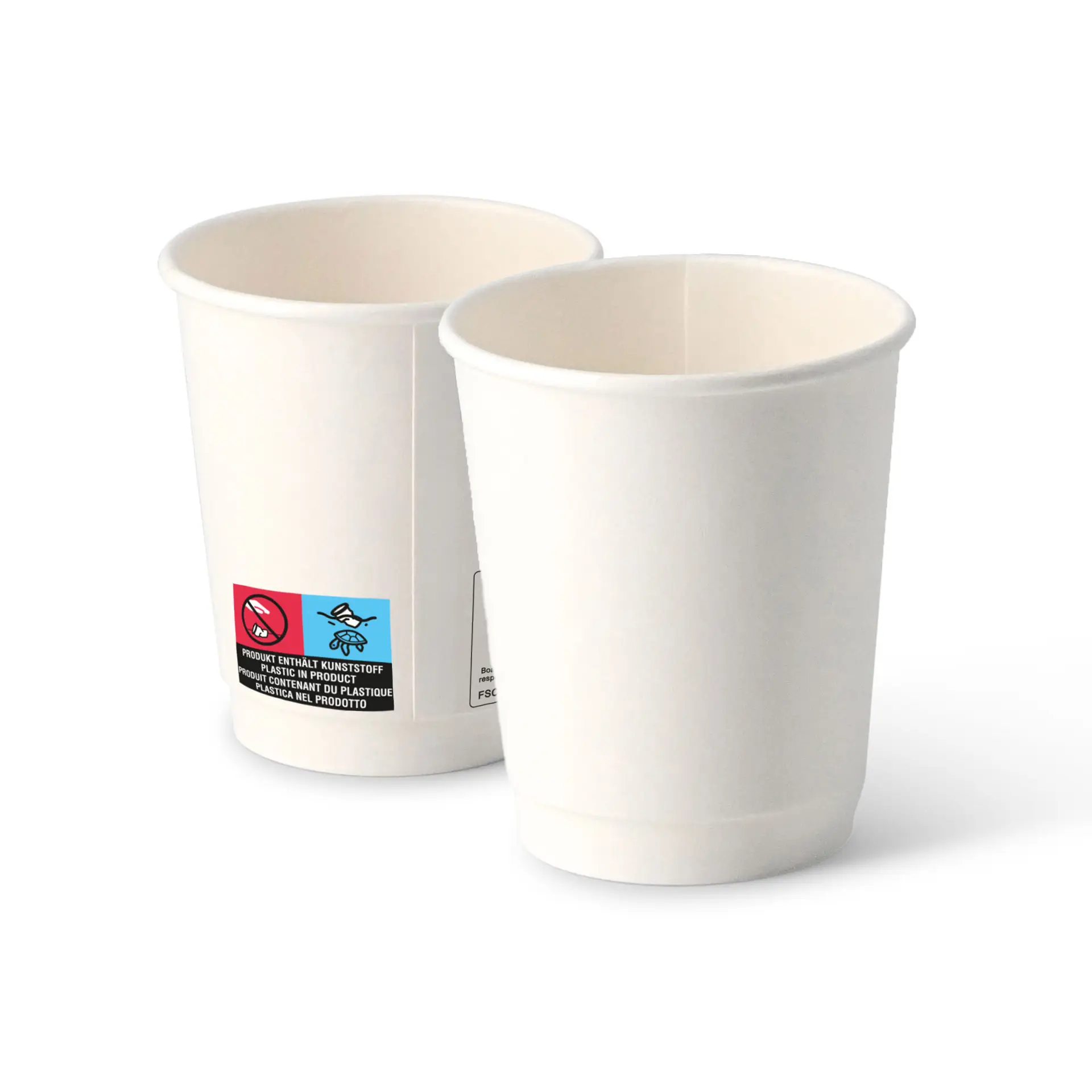 Doppelwandige weiße Pappbecher mit einem Durchmesser von 80 mm und sichtbaren Etiketten auf einem Becher.