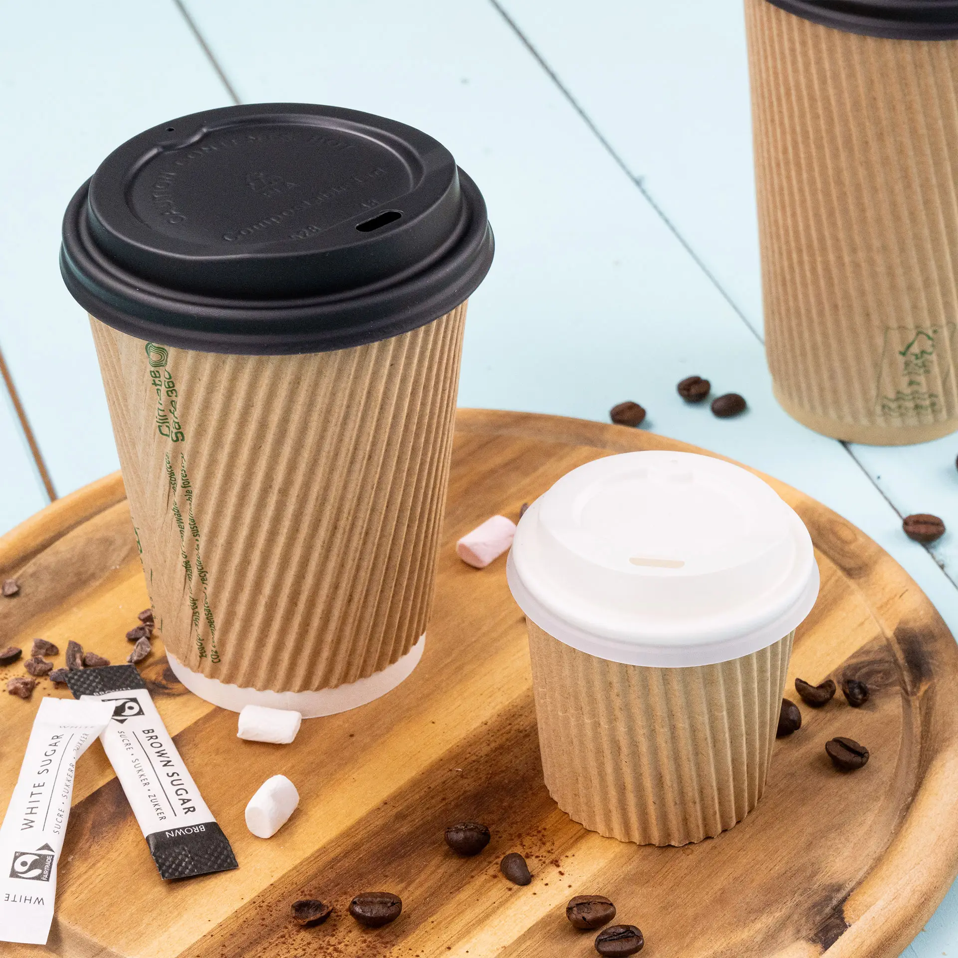 Riffelbecher / Coffee to go Becher 100 ml / 4 oz, Ø 62 mm, braun / innen weiß, PLA-beschichtet