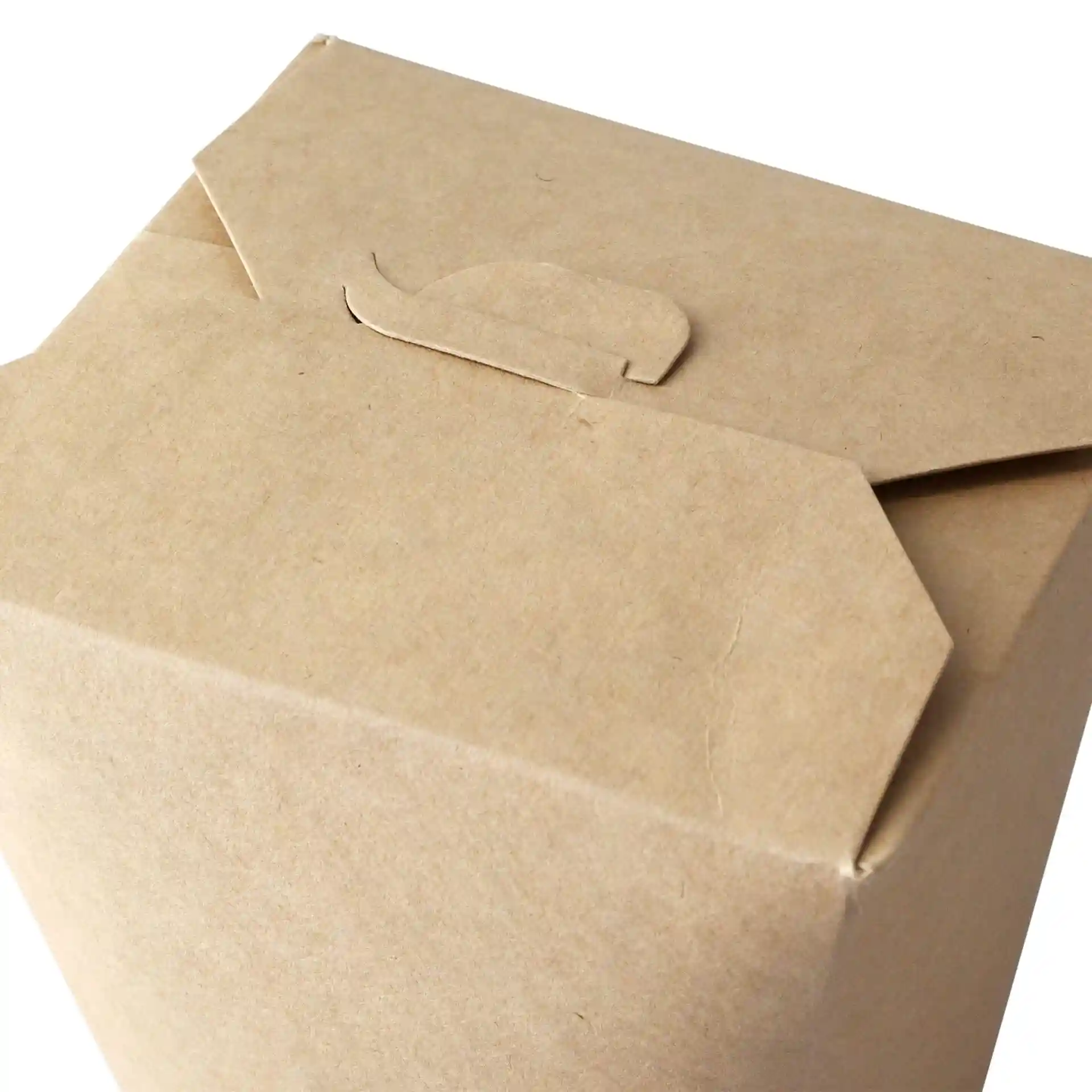 Braune Pappnudelbox mit Klappenverschluss, zeigt die Draufsicht und Kanten der Box.