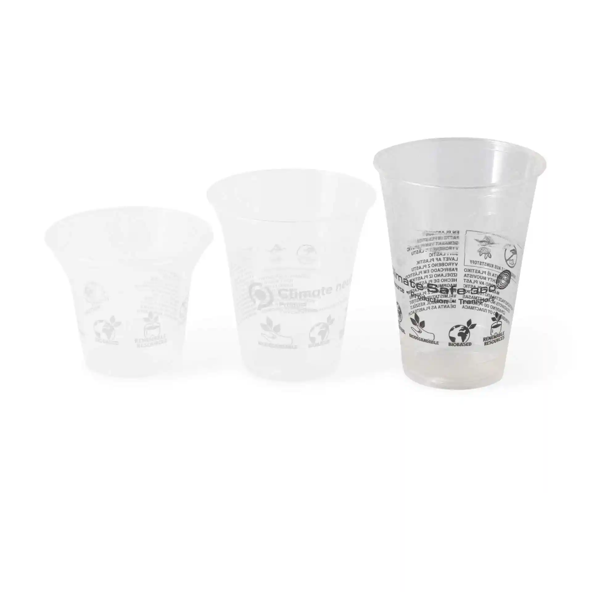 Transparente PLA-Smoothie-Becher in drei Größen, mit unterschiedlichen Höhen und Durchmessern auf weißem Hintergrund.