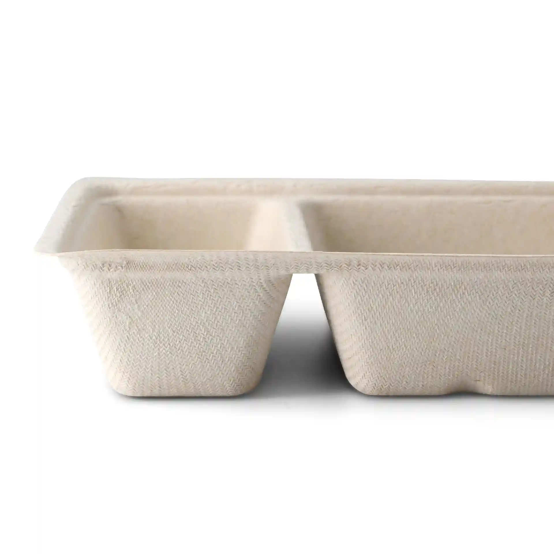 Rechteckige, cremeweiße Bagasse-Chip-Schale mit zwei Fächern, 12 x 20 x 3,5 cm groß.