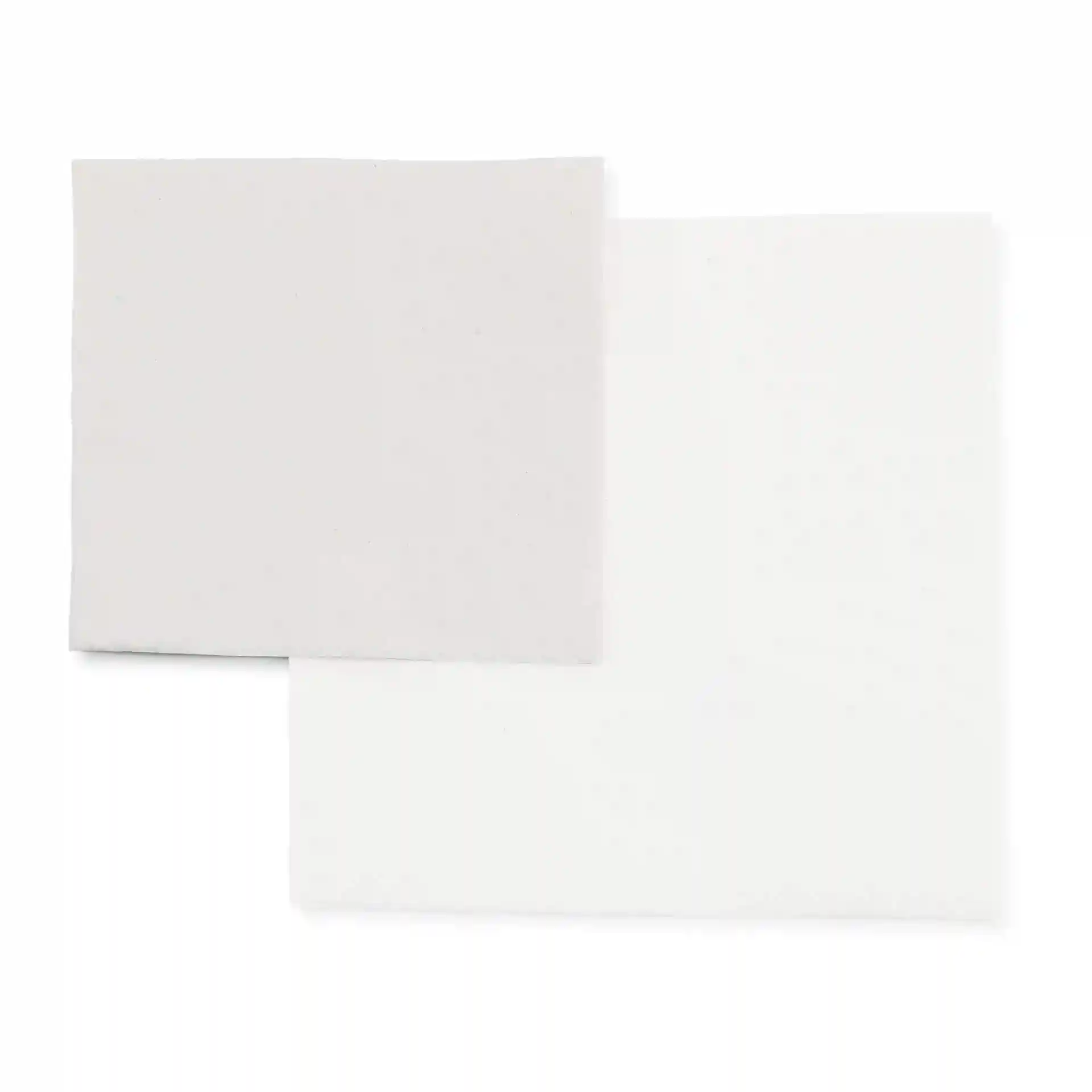 Two square cocktail napkins in white, 24 x 24 cm, with a symbol indicating recycled material.