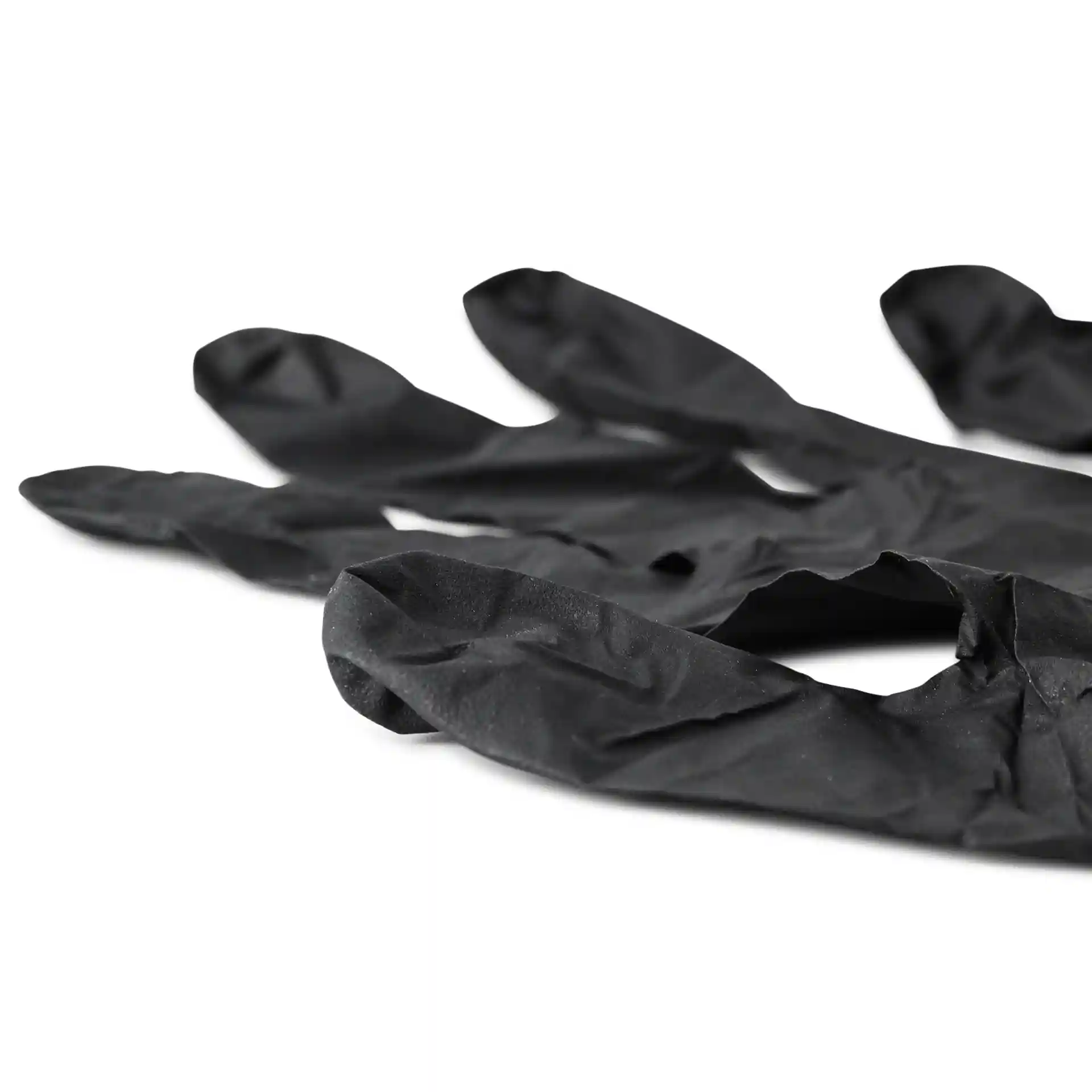 Schwarze Nitrilhandschuhe in Größe M, flach ausgelegt mit sichtbaren Fingern, auf weißem Hintergrund.