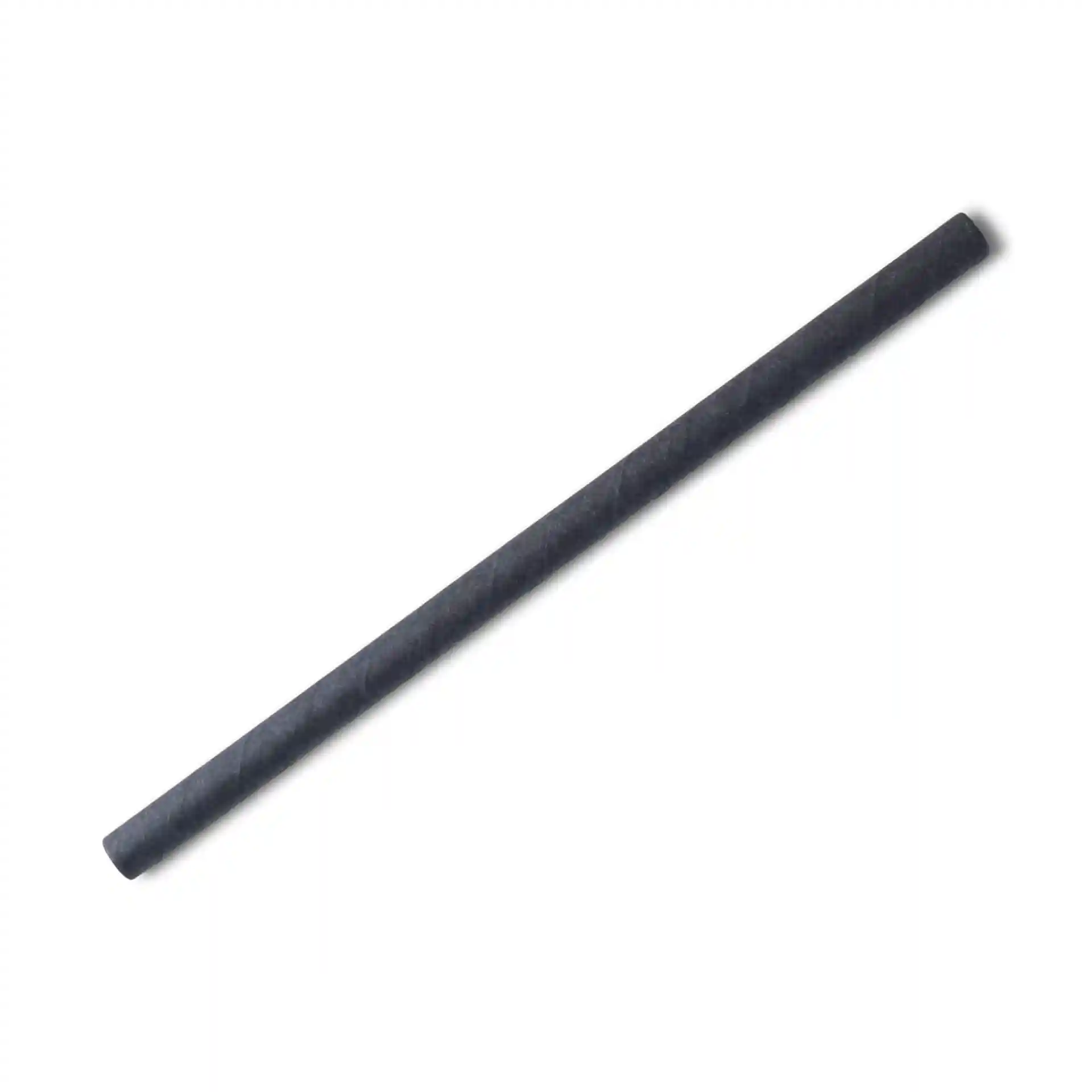 Schwarzer Papier-Cocktailstrohhalm, 15 cm lang und 0,7 cm Durchmesser, auf einem schlichten Hintergrund.