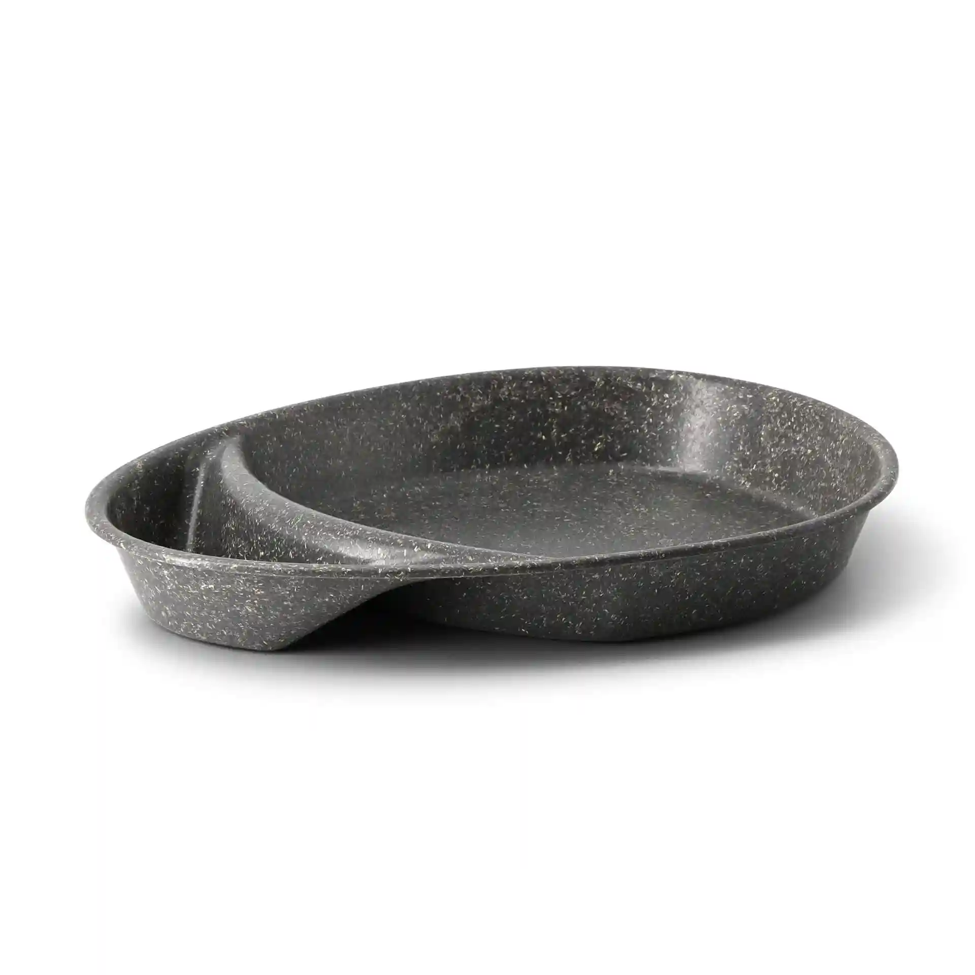 Reusable divided plate in grey with two compartments, teardrop shape, measuring 27.5 × 20 × 3.5 cm.