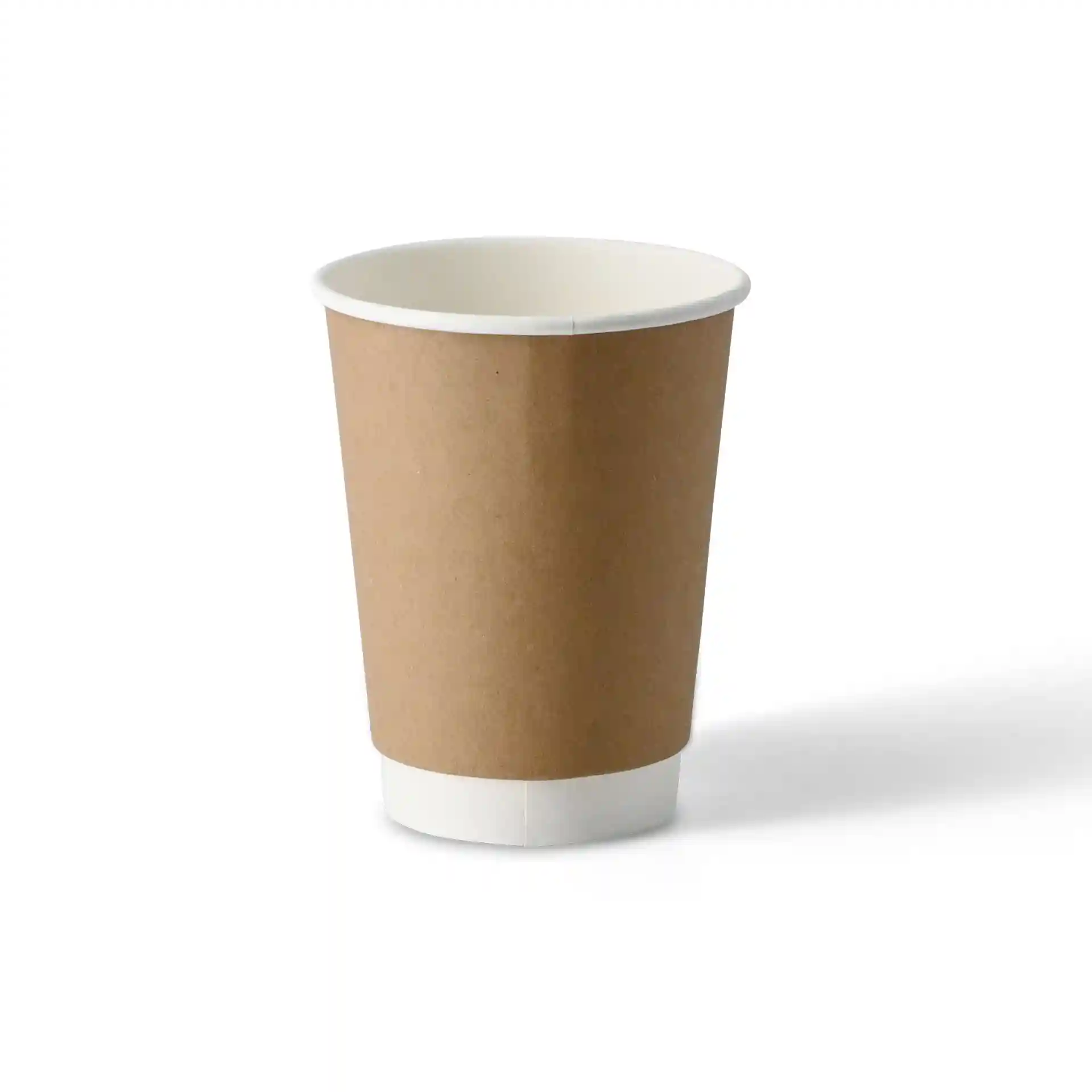 Brauner doppelwandiger Becher mit weißem Innenraum, 300 ml Fassungsvermögen und einem Durchmesser von 90 mm.