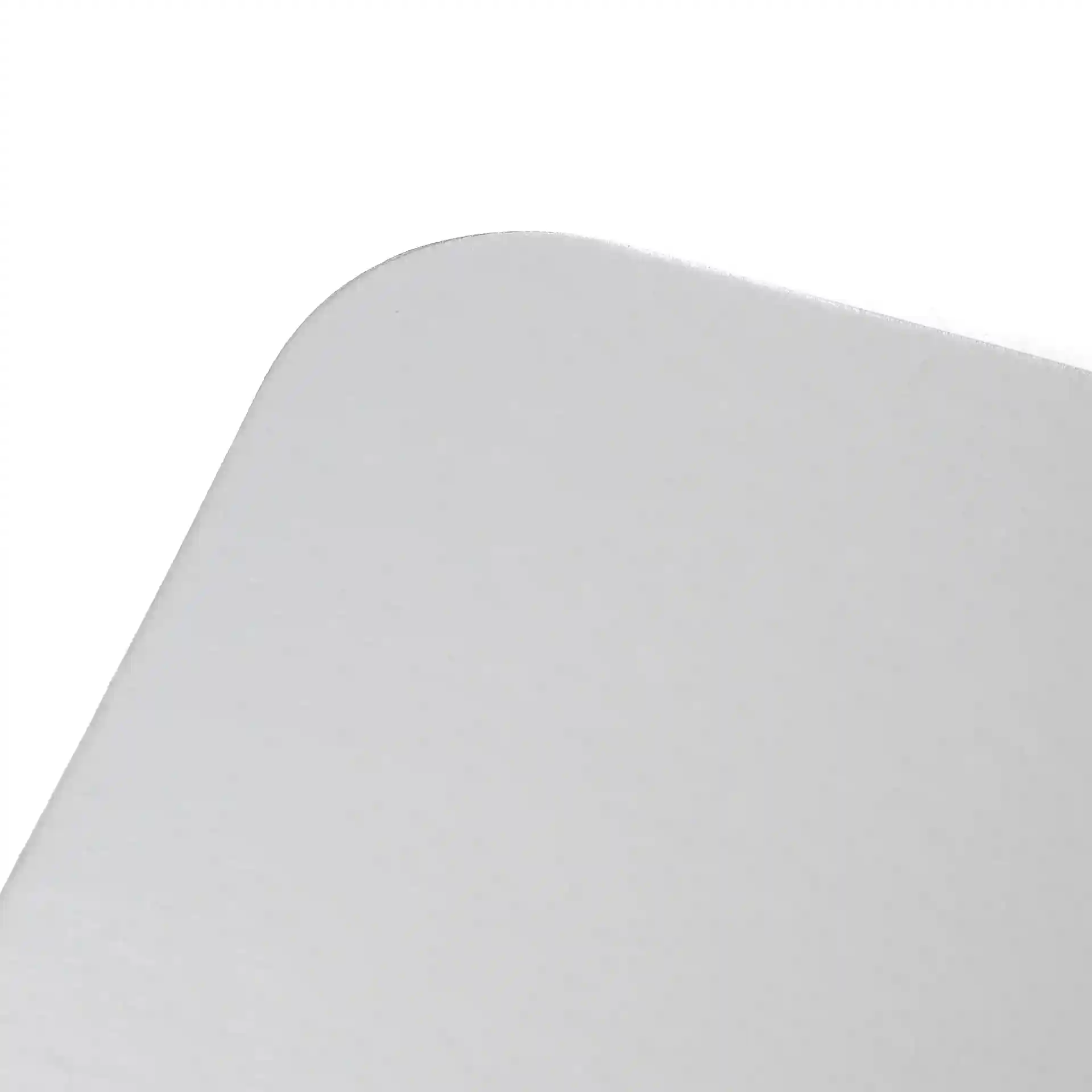 Rechteckiger Aluminium-Kartondeckel mit abgerundeten Ecken, geeignet für einen 650 ml Aluminiumbehälter.