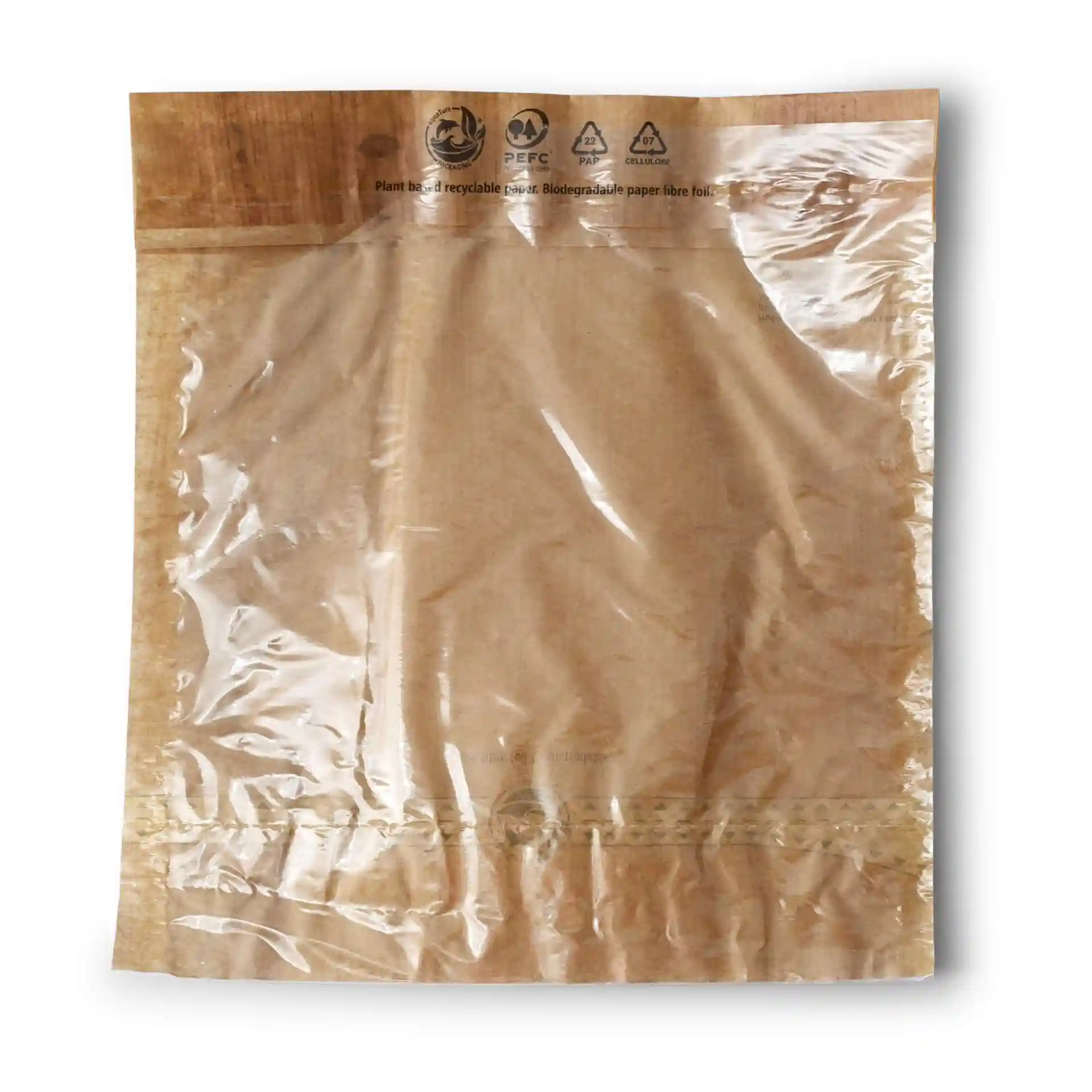 Snack bag made of printed paper, measuring 17.5 x 20 cm, with a transparent bio foil front.