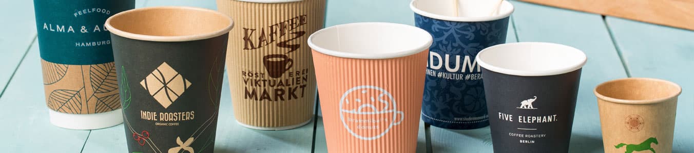 Einwegbecher bedrucken – kreative Werbeträger – nachhaltig professionell banner-individualisierbare-artikel-bedruckbare-becher