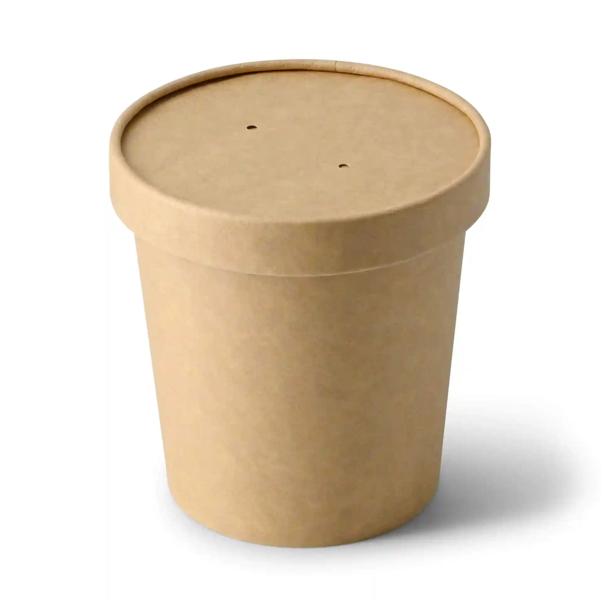 Brauner Pappbecher für Suppe mit runder Form und einem Deckel mit zwei kleinen Löchern.