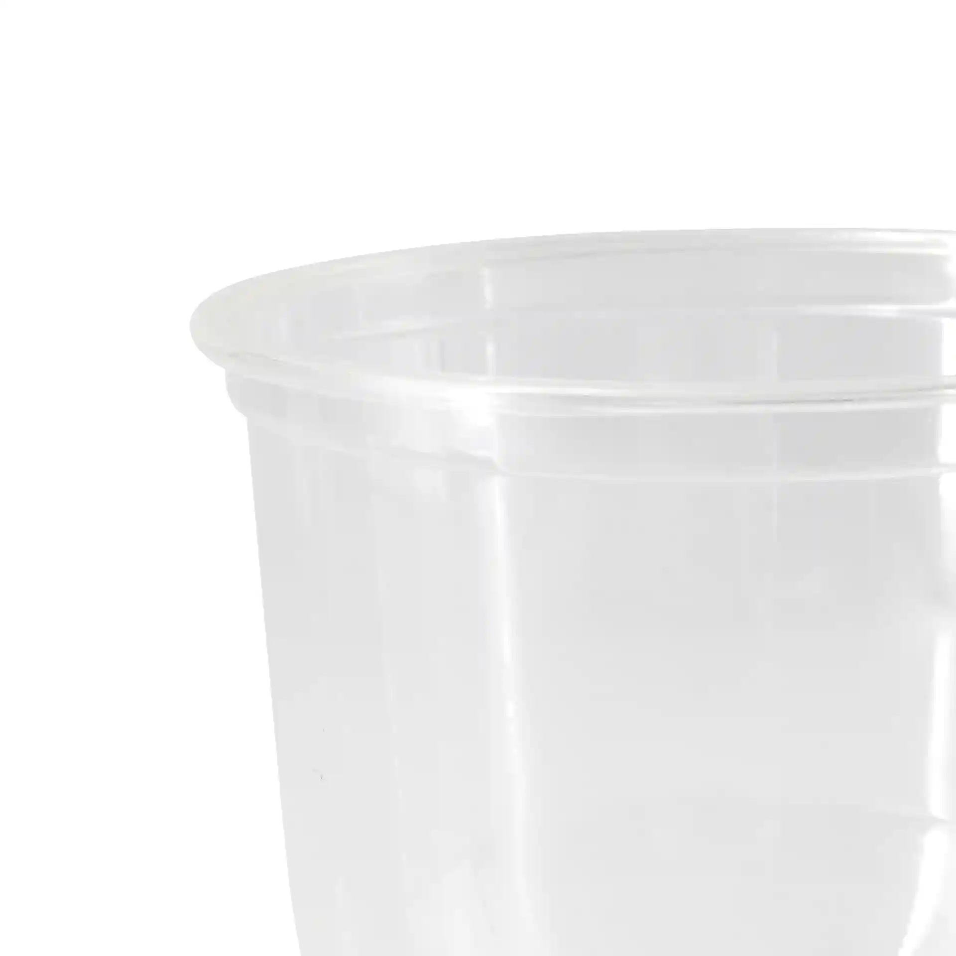 Transparenter 12 oz PLA Dessertbecher mit einem Durchmesser von 96 mm und einer Höhe von 83 mm, zeigt den oberen Rand.