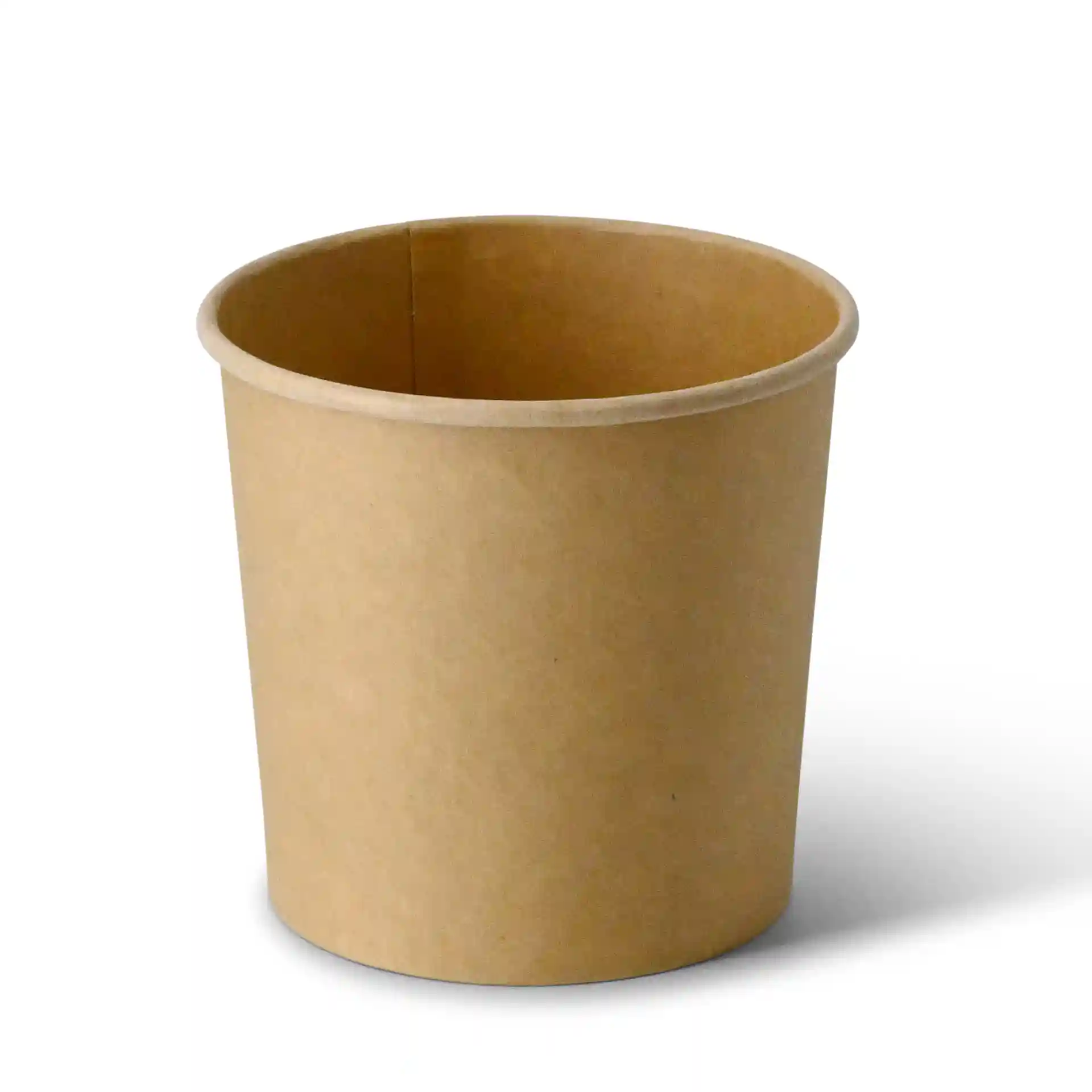 Brauner Pappbecher für Suppe, rund, 600 ml, 108 mm hoch und 115 mm Durchmesser.